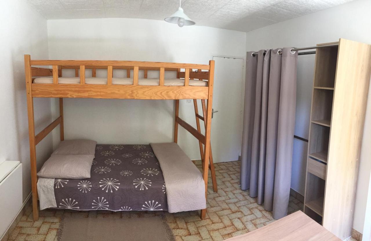 Apartment Emilia Santa-Maria-Poggio (Corsica)