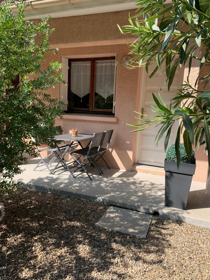Emilia Apartment